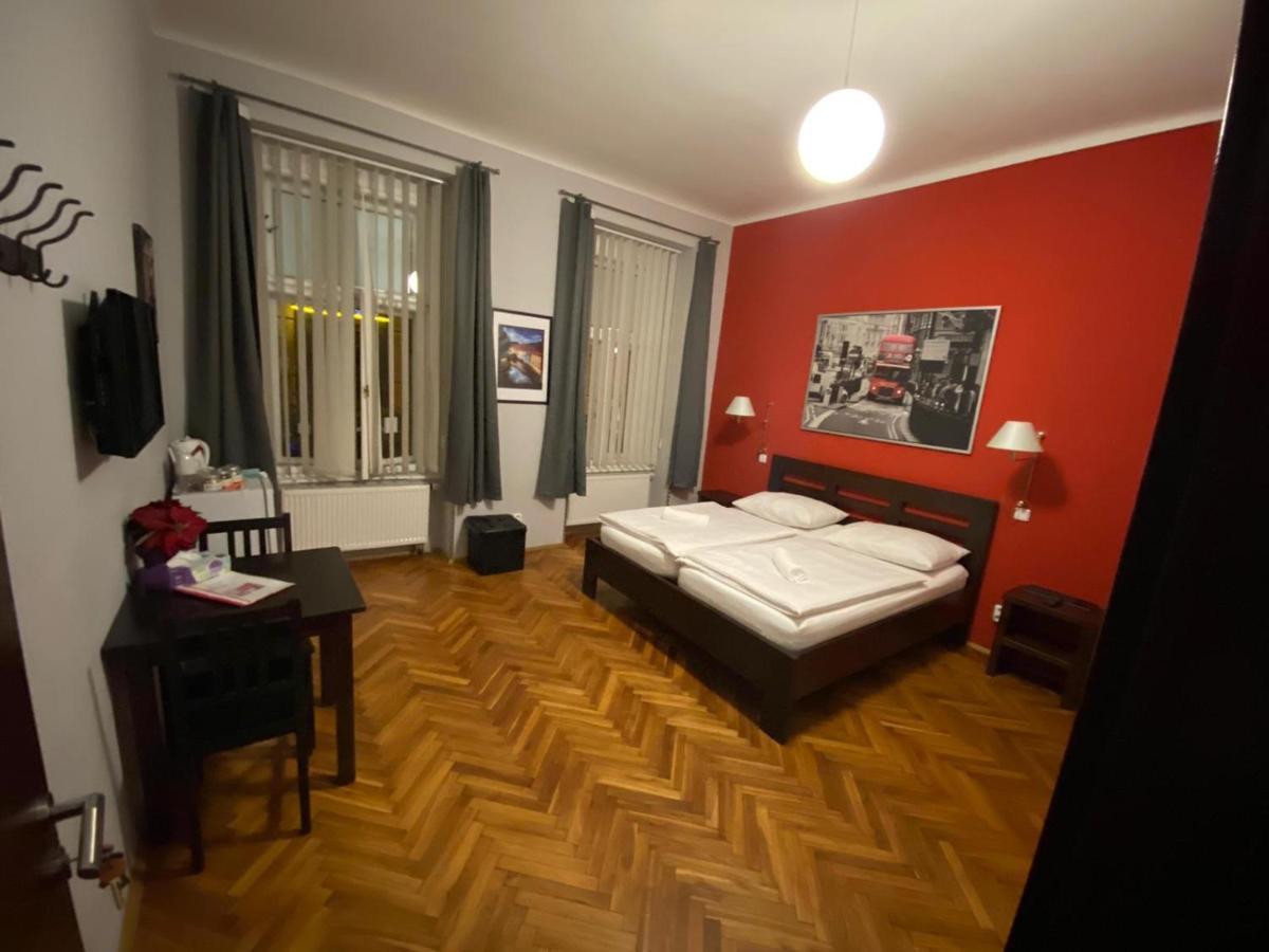 Central Station Studios Прага Екстер'єр фото
